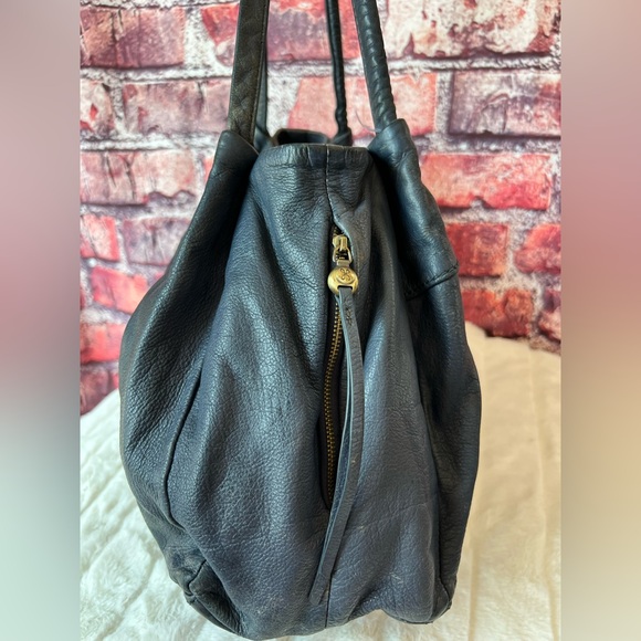 Hobo Prima Leather Shoulder Bag - Deep Navy Blue - Picture 3 of 11